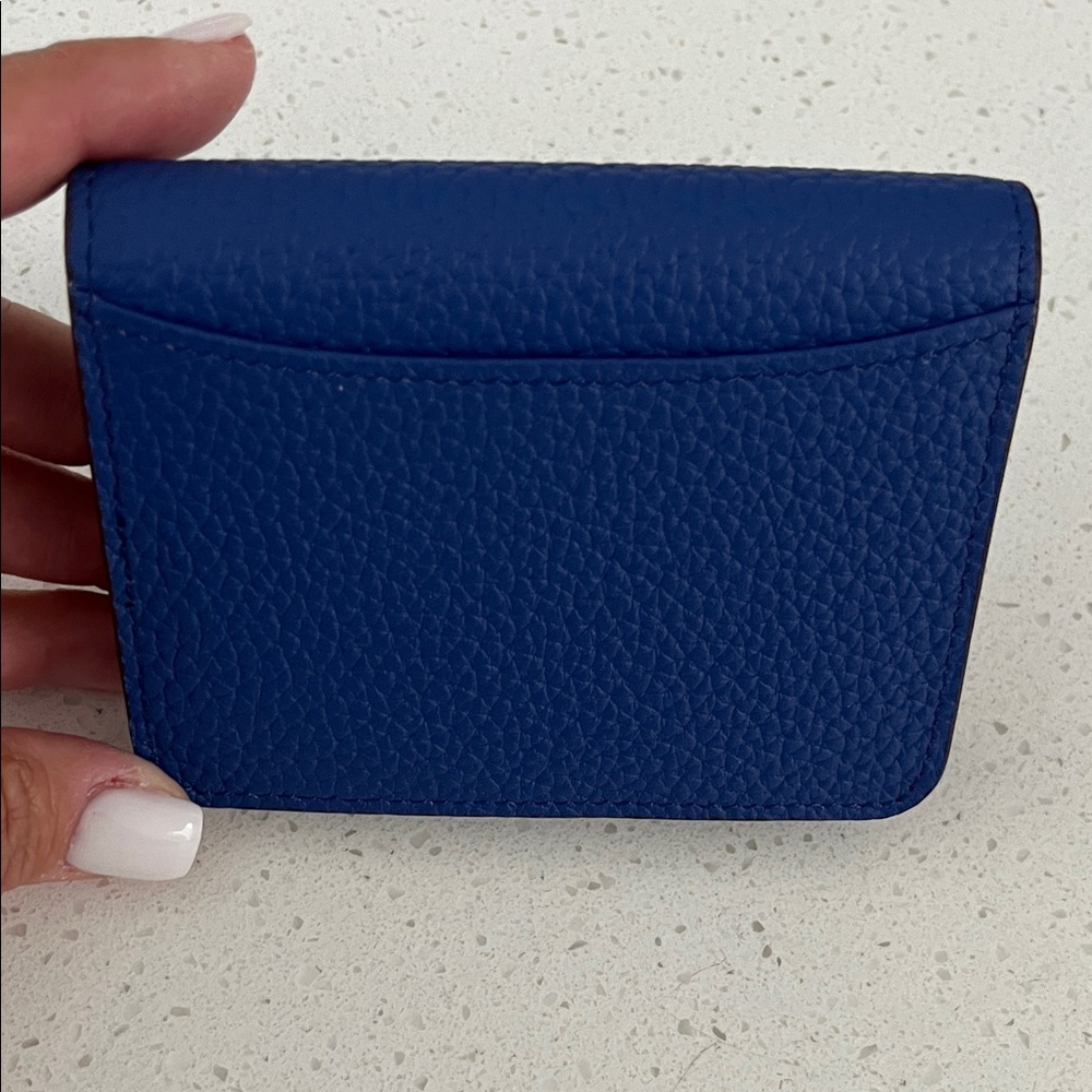Blue Textured Wallet with pull tab  Closure - Picture 3 of 3